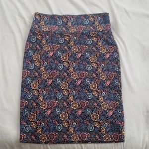 Large LulaRoe Floral Cassie